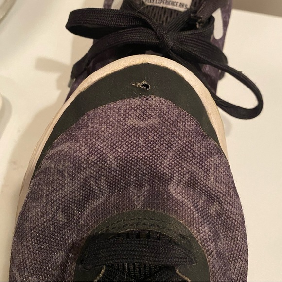 Womens Nike Flex Experience RN 5 Prem 844673 004 Black Grey Sneakers - Picture 11 of 11